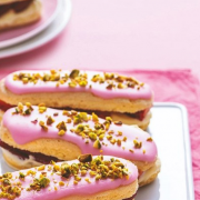 Ka Eclairs & Kafe