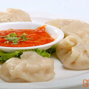 Variation Momos King